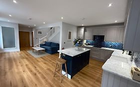 Lower Kelso House